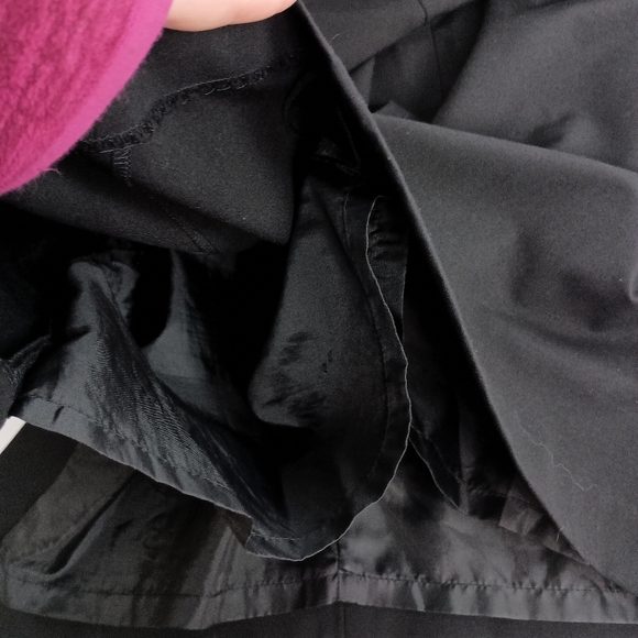 Calvin Klein Black Skirt (#250) - Picture 6 of 7